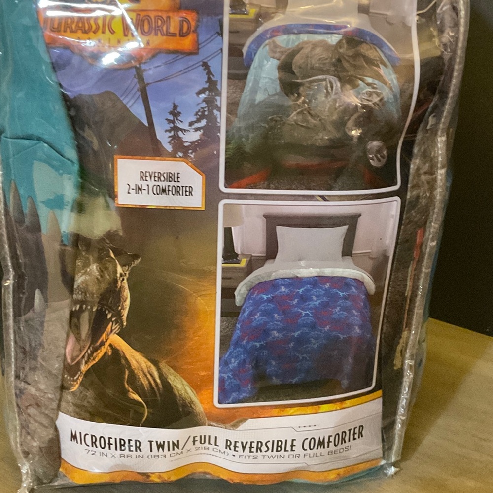 Jurassic World Dinosaur Comforter - Blue and Black